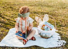 Load image into Gallery viewer, Ditty Bird Baby Sound Book: Classical Music Mozart-Beethoven - Pikabo Baby