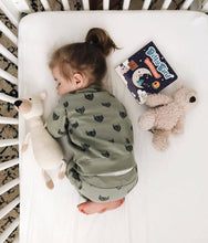 Load image into Gallery viewer, Ditty Bird | Bedtime Songs - Storytime - Baby Sound Book - Pikabo Baby