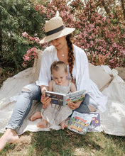 Load image into Gallery viewer, Ditty Bird First Sensory Book Montessori Method Cute Animals - Pikabo Baby