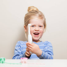 Load image into Gallery viewer, Kids Electric Musical Toothbrush Buzzy Brush (3+ yrs) - Pikabo Baby
