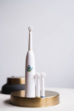 Load image into Gallery viewer, Buzzy Brush Replacement Heads - 2 Pack - Pikabo Baby