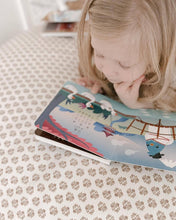 Load image into Gallery viewer, NEW | Bilingual Book | Chinese Poems Ditty Bird - Pikabo Baby
